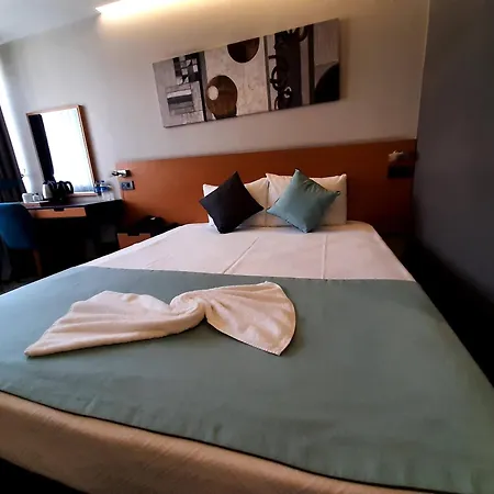 Sapko Airport Hotel