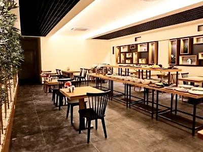 Sapko Airport Hotel 3*