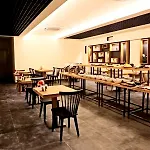 Sapko Airport מלון 3*